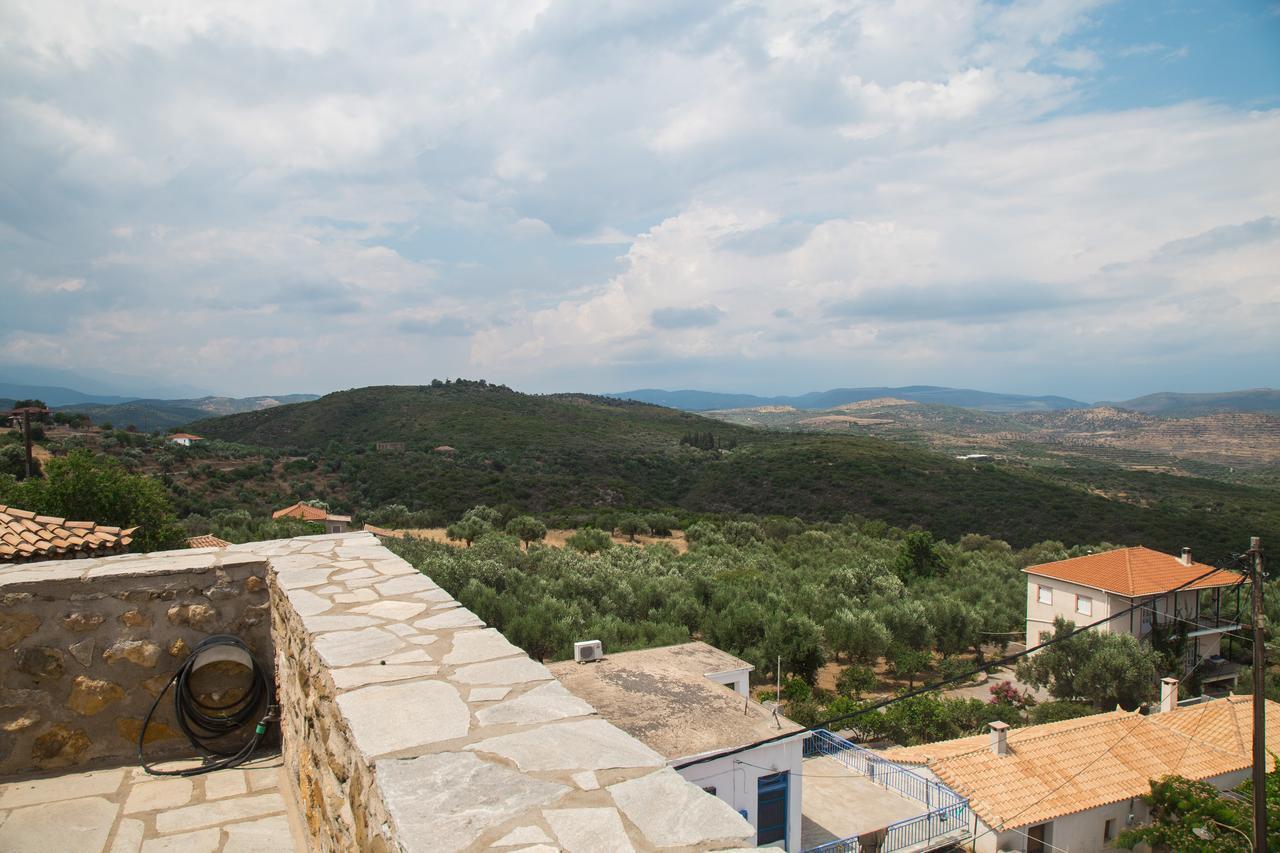 Mani Secluded Villa Githio Exterior foto